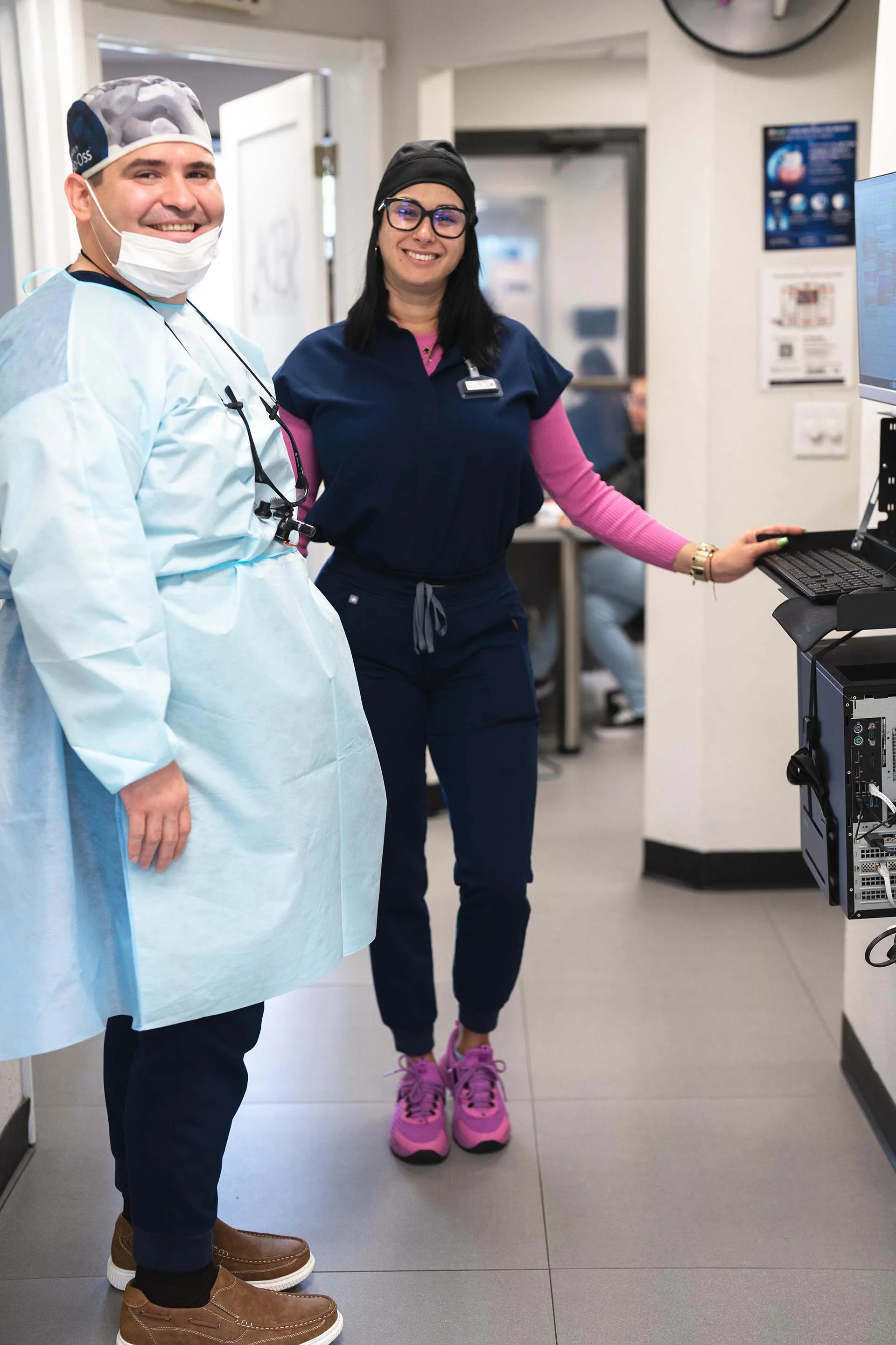 Dr Roberto Gonzalez Yumar and Yanet in SEDa Dental Jupiter